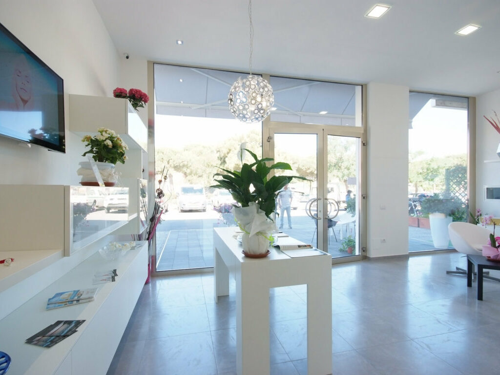 Opening of the new show room and shop sale OZONO Health & Beauty